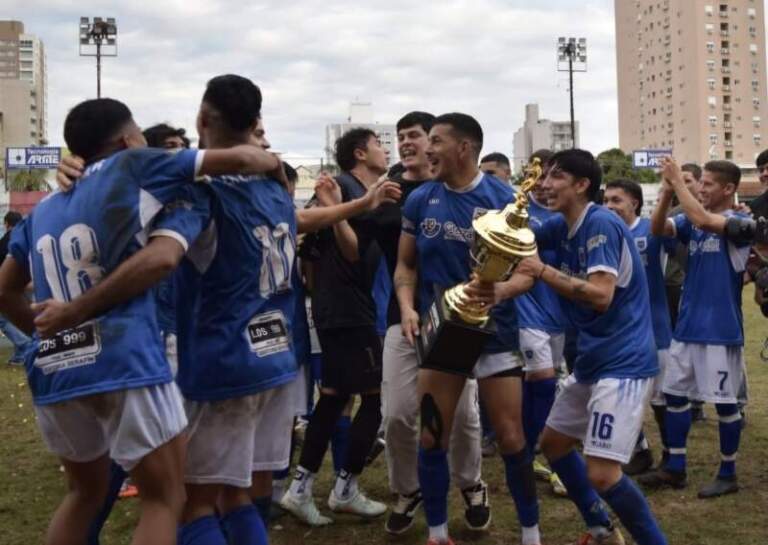 Fútbol posadeño: La Cantera se quedó con el título de la Super Liga imagen-22