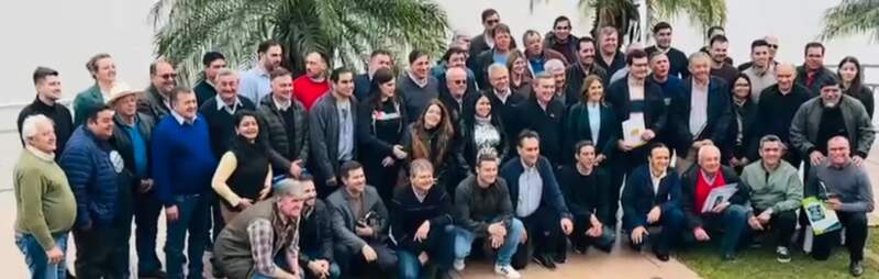 San Ignacio: Gobierno provincial y unos 40 Municipios abordan diferentes problemáticas en reunión ampliada imagen-12