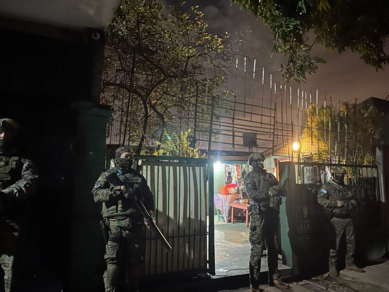 Golpe a una banda de delincuentes en Posadas: siete detenidos y numerosos secuestros tras múltiples allanamientos imagen-2