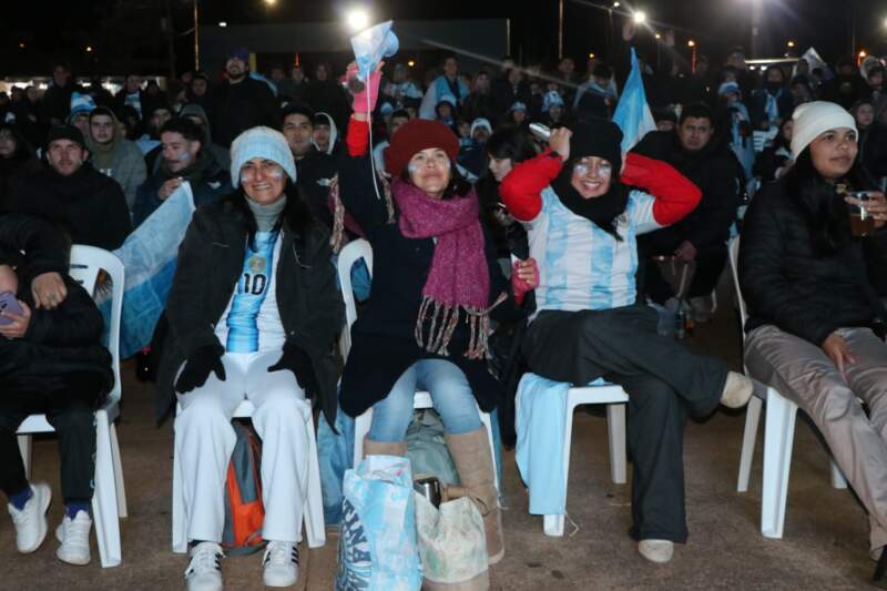 La Una+ Fan Fest convocó a numerosos hinchas en el parque La Cantera imagen-12