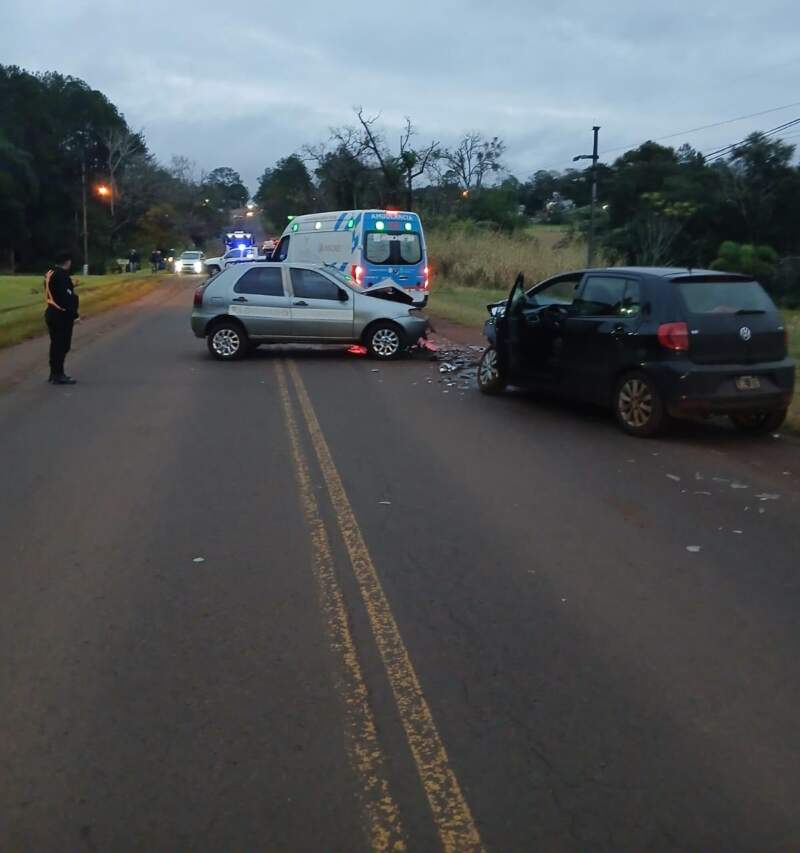 Choque entre dos vehículos sobre la Ruta Provincial 17: tres personas fueron hospitalizadas 3 Choque entre dos vehículos sobre la Ruta Provincial 17: tres personas fueron hospitalizadas imagen-2
