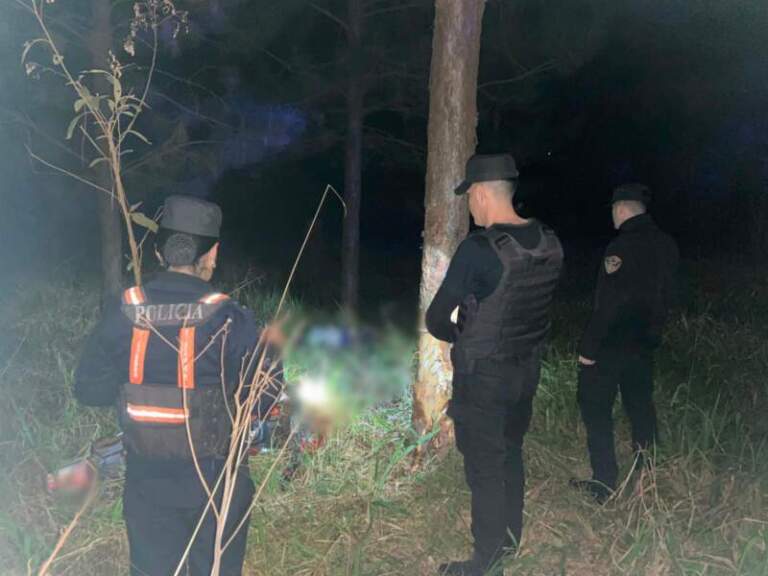Dos víctimas fatales tras el despiste de una motocicleta en San Pedro imagen-1