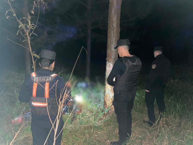 Dos víctimas fatales tras el despiste de una motocicleta en San Pedro imagen-10