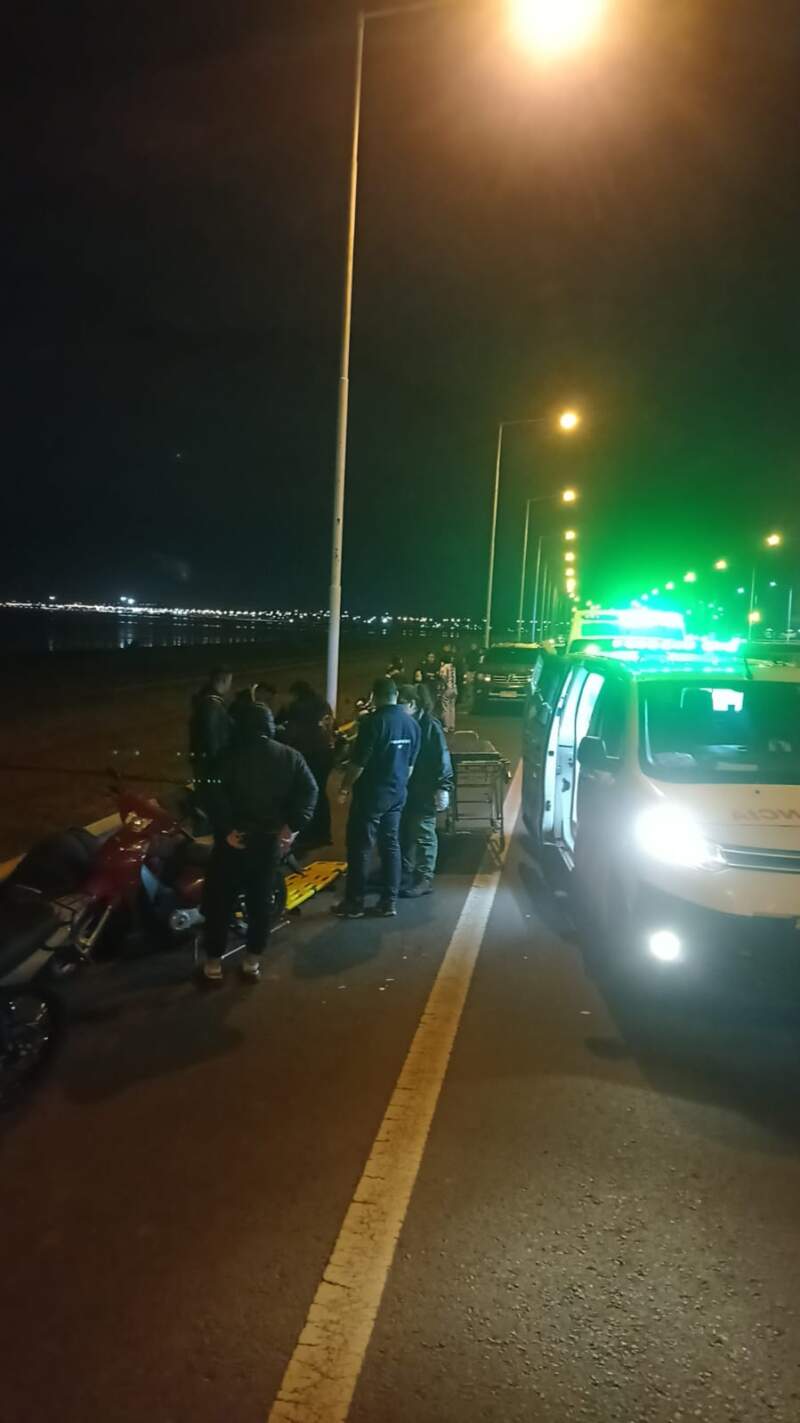 Cuatro heridos tras una colisión en cadena sobre la avenida Acceso Sur de Posadas 5 Cuatro heridos tras una colisión en cadena sobre la avenida Acceso Sur de Posadas imagen-4