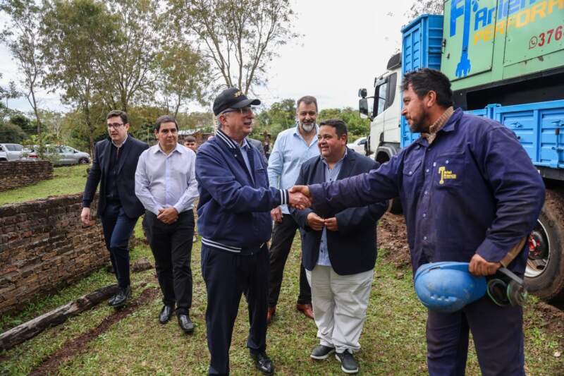 Passalacqua destacó la inversión en infraestructura hídrica tras la puesta en marcha de una nueva perforación en Cerro Corá 5 Passalacqua destacó la inversión en infraestructura hídrica tras la puesta en marcha de una nueva perforación en Cerro Corá imagen-4