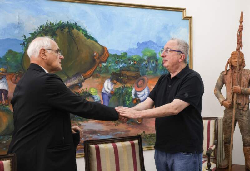 Passalacqua recibió al cardiólogo Horacio Vogelfang, quien destacó: "Misiones se encuentra en un nivel de punta en cuanto a salud de alta complejidad" imagen-6