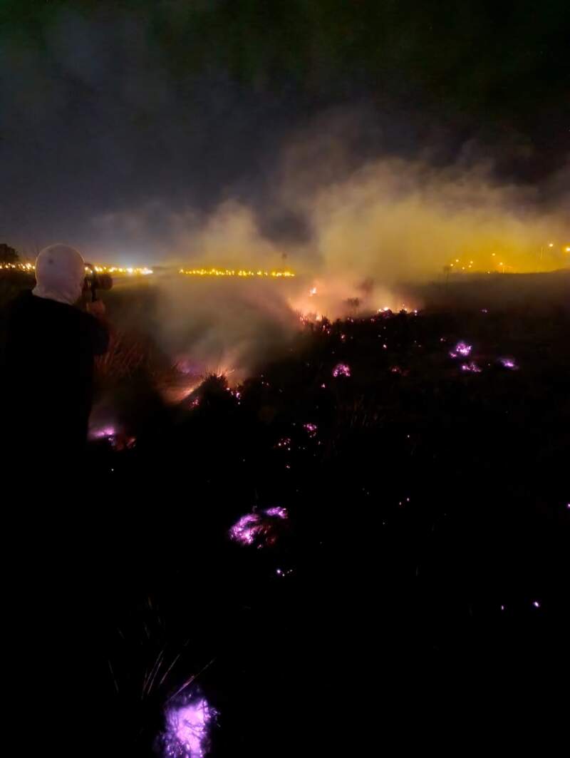 Operario de Energía de Misiones resultó herido al reparar daños provocados por incendios: Bomberos de la Policía ya superan las 60 intervenciones 9 Operario de Energía de Misiones resultó herido al reparar daños provocados por incendios: Bomberos de la Policía ya superan las 60 intervenciones imagen-8