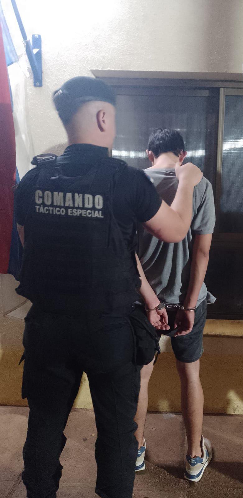 Recuperaron un utilitario antes de que el dueño advirtiera el robo: arrestaron a uno de los delincuentes y buscan a sus cómplices 3 Recuperaron un utilitario antes de que el dueño advirtiera el robo: arrestaron a uno de los delincuentes y buscan a sus cómplices imagen-2
