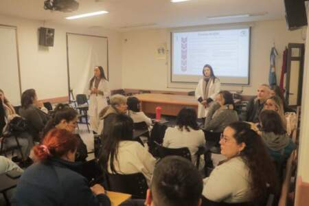 Residentes de Medicina Familiar del Madariaga tratan protocolo interdisciplinario único contra el abuso Residentes de Medicina Familiar del Madariaga tratan protocolo interdisciplinario único contra el abuso imagen-5