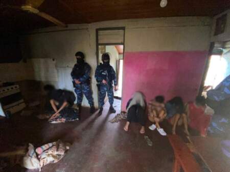 Irrupción en la Chacra 128: cuatro demorados tras un operativo policial en Posadas imagen-7