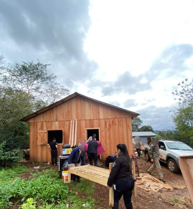 Crecida del río Uruguay: continúan las evacuaciones y el operativo de asistencia a las familias afectadas 3 Crecida del río Uruguay: continúan las evacuaciones y el operativo de asistencia a las familias afectadas imagen-2