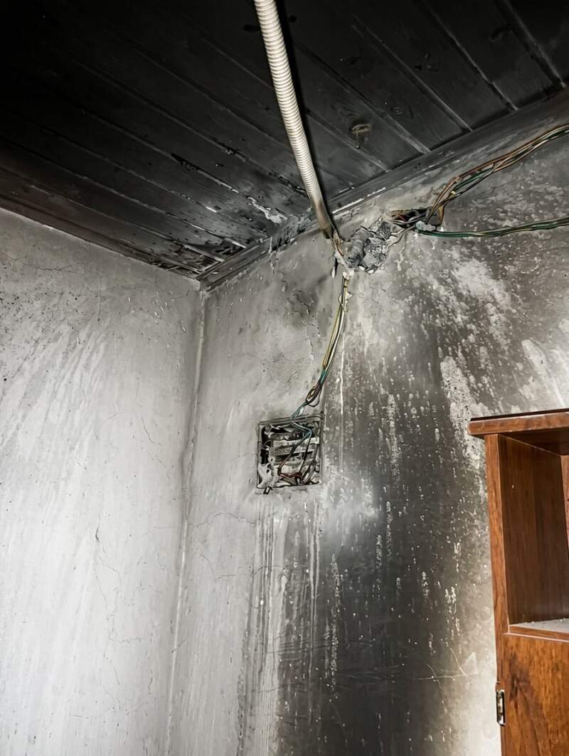 Un cortocircuito provocó un principio de incendio en una vivienda de Posadas imagen-12