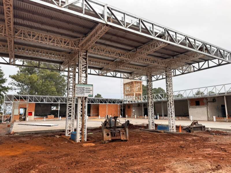 Con una inversión de 2 millones de dólares, el Mercado Central de Misiones alcanza el 75% de obra en su nueva estación de servicio y complejo comercial 7 Con una inversión de 2 millones de dólares, el Mercado Central de Misiones alcanza el 75% de obra en su nueva estación de servicio y complejo comercial imagen-6