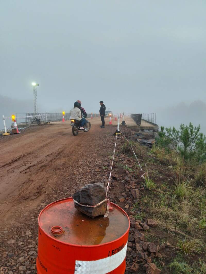 Habilitaron nuevamente la circulación sobre el puente del arroyo Pindaytí imagen-12
