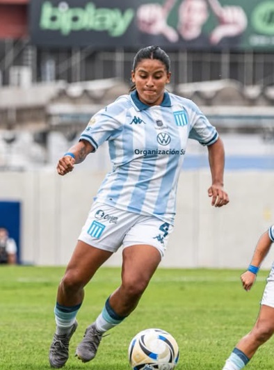 Fútbol femenino: la misionera Milagros Otazú es campeona con Racing imagen-4