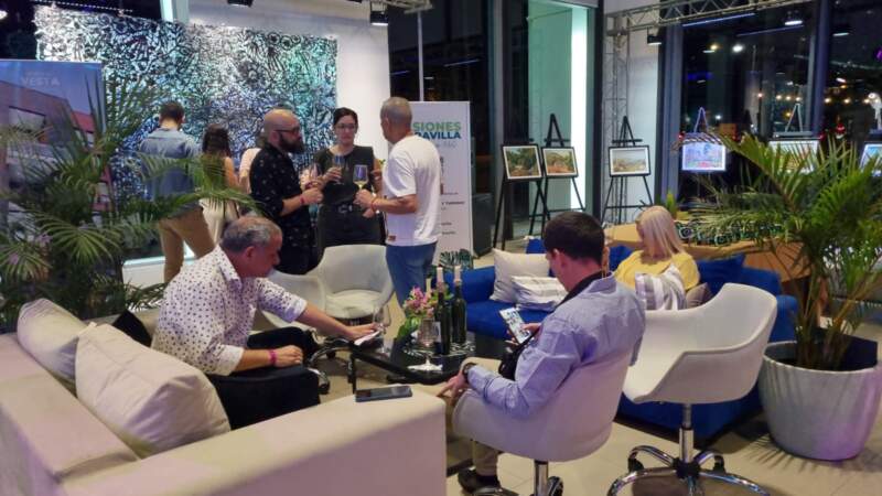 Posadas volverá a brindar con el vino, el arte y los negocios en una nueva edición de Navi 11 Posadas volverá a brindar con el vino, el arte y los negocios en una nueva edición de Navi imagen-10